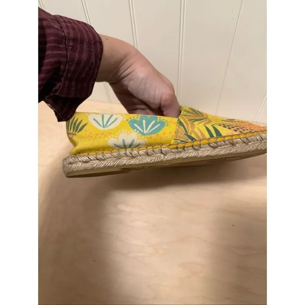 Gudrun Sjoden Yellow Floral Canvas Flats Women Slip-On Espadrilles size 38 (7.5)